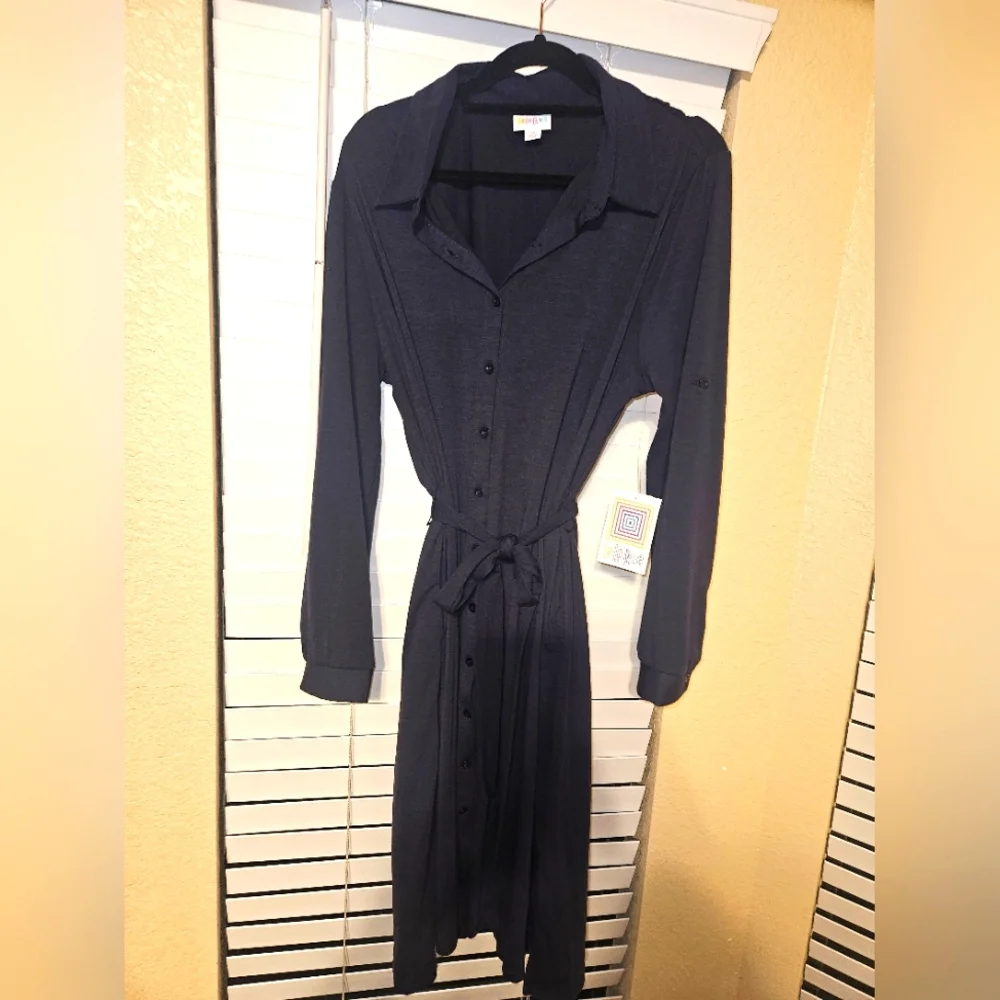 NWT LulaRoe Navy blue Ellie dress szM - Picture 1 of 8